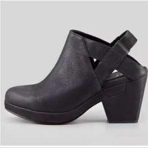 Eileen Fisher clog mules Vero Cuoio platform size 8.5 black suede